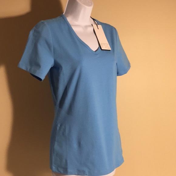 Basic By Yest Yemi Light Blue V-Neck T-Shirt Size 10 New with Tags - Picture 5 of 15